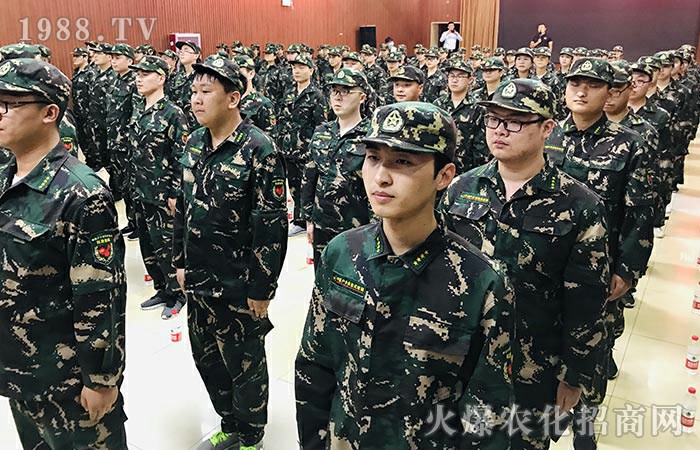 付出不亞于任何人的努力，全力以赴你總會有所收獲！