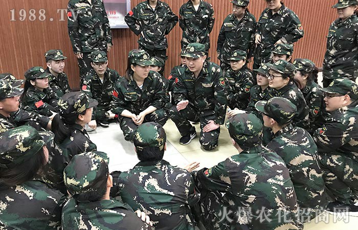 人生悠悠，道阻且長