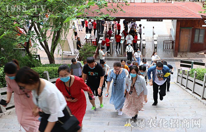 繼往開來 精神永恒