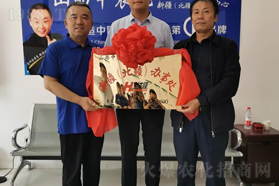 ���r(n��ng)���½������k��̎ؓ؟�ˣ�ͬ·ͬ�й��l(f��)չ